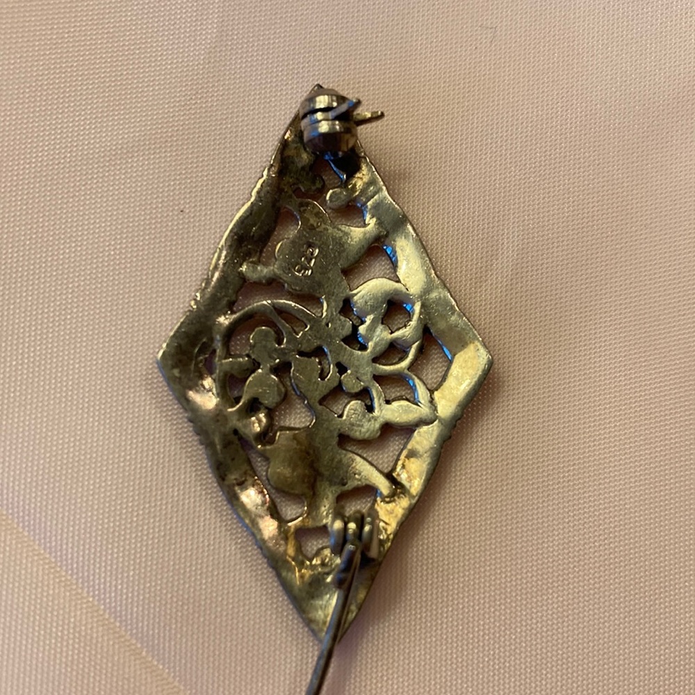 Marcasite Silver Pin - Picture 2 of 4